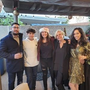 Meet your Posher, Maria